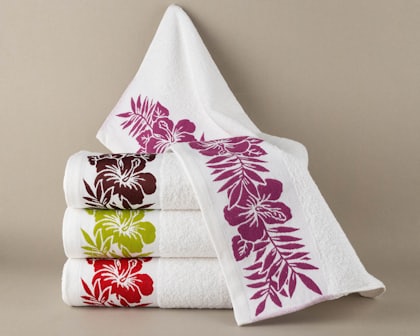 Fresh folded towels